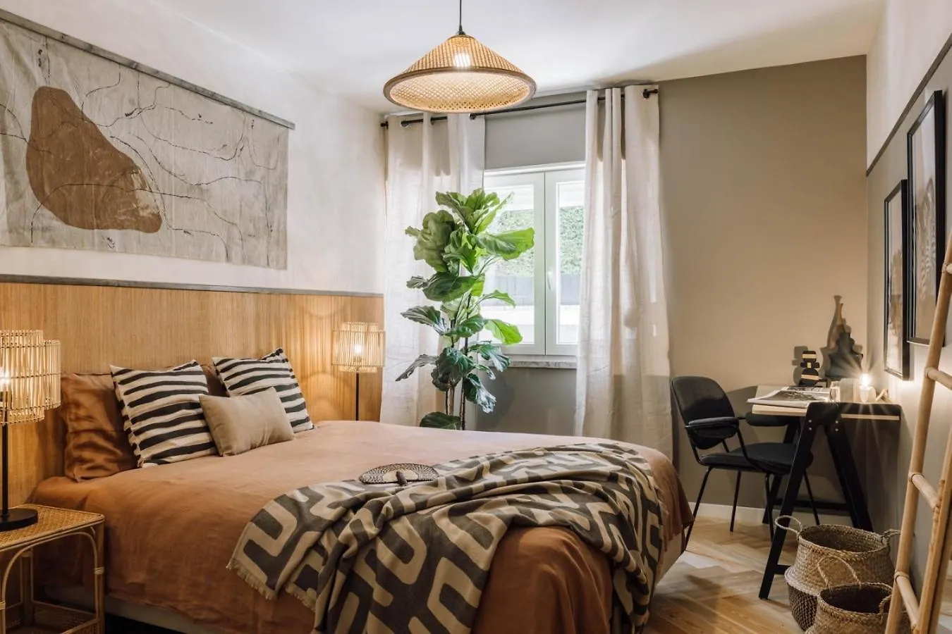 Apartamento Sandoa - 2 Bedrooms In Lapa Lisboa